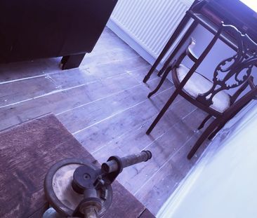 Room in a Shared House, Maine Road, M14 - Photo 1