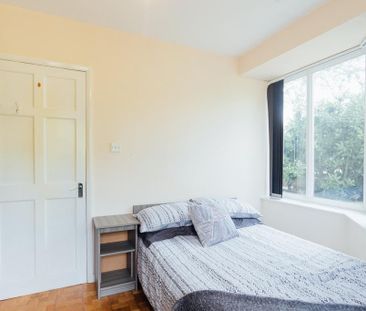 4 bedroom house to rent - Photo 2