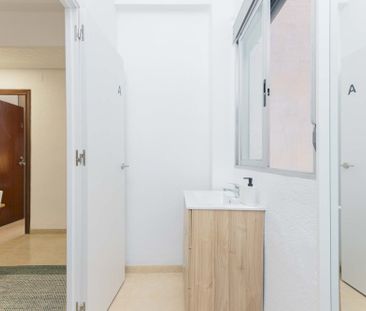 Charming room in Valencia - Photo 6