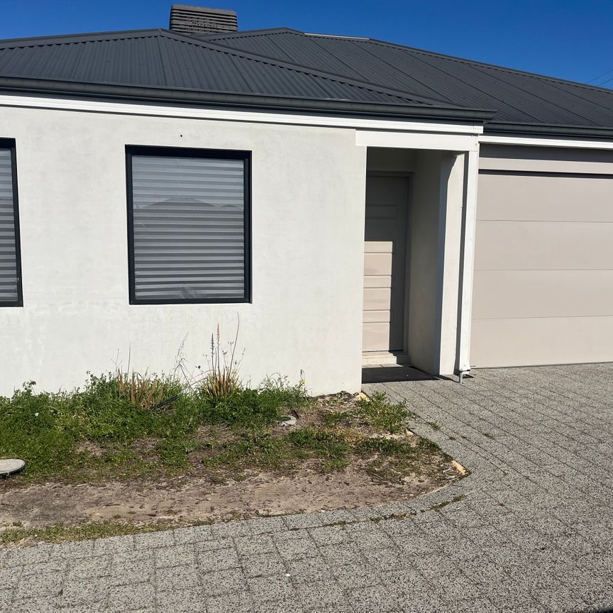 62C Henry Street, East Cannington WA 6107 - Villa For Rent | Domain - Photo 1