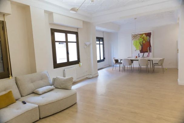 Avinguda de lOest, Valencia, Valencian Community 46001 - Photo 1