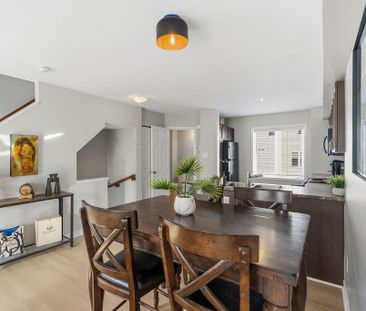 For Lease - 402 SADAR Private, Barrhaven, Ontario - Photo 3