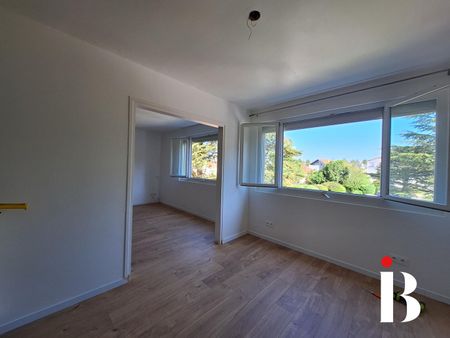 Location Appartement 4 pièces 78m² ST HERBLAIN 44800 - Photo 5