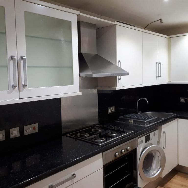 1 bedroom house to rent - Photo 1