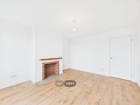 2 bedroom semi-detached house to rent - Photo 5