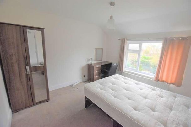 Room, Dunmow Road, Bishops Stortford, CM23 - Photo 1