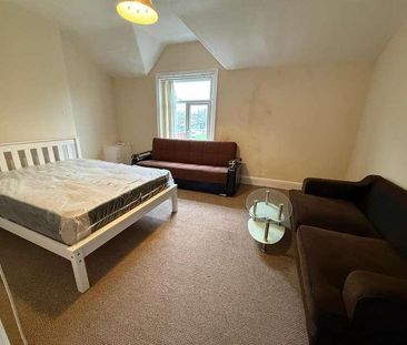 Clarendon Road, Manchester, M16 - Photo 4