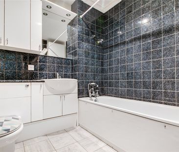 Collingham Gardens, SW5, London - Photo 6