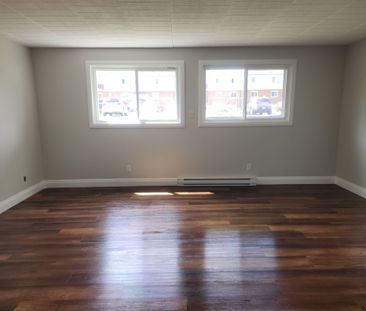 For Lease - 8800 Willoughby Drive Unit# 107, Niagara Falls, Ontario - Photo 2