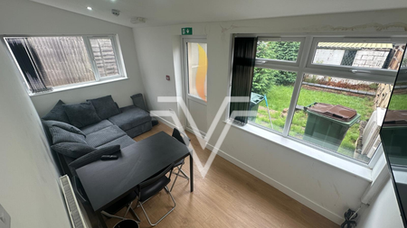 Sir Henry Parkes Road, Coventry - Photo 3