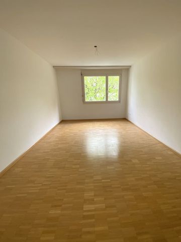 "Grosszügige Wohnung mit Hobbyraum" - Photo 3