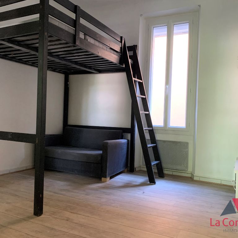 Location Appartement 1 pièce 19m² AIX EN PROVENCE 13100 - Photo 1
