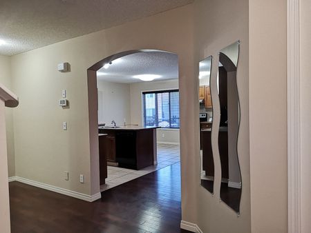 71 Everwoods Green Southwest, Calgary - Photo 2