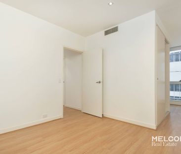 COMFORT AND CONVENIENCE AT QV1 - UNFURNISHED APARTMENT - Photo 5