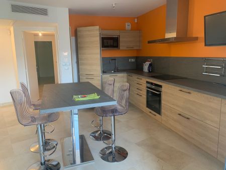 Appartement - Aix-En-Provence (13100) - 60 m² - - Photo 5
