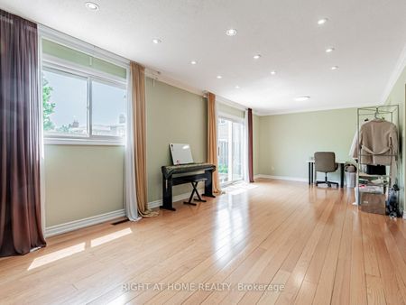 For Lease - 7 Point O'Woods Drive Unit# Lower, Vaughan, Ontario - Photo 2