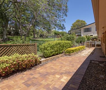 12 Ferguson Street, Mount Lofty - Photo 5