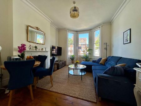 2 bedroom apartment to rent - Photo 3