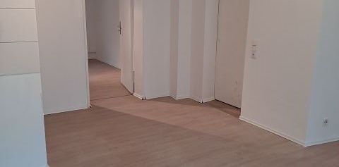 Gemütliche 2 Zimmerwohnung im Souterrain - Photo 2