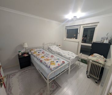 2 Bed Flat, Berwick Road, E16 - Photo 6