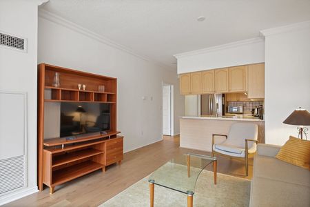 For Lease - 909 Bay Street Unit# 1806, Toronto, Ontario - Photo 3