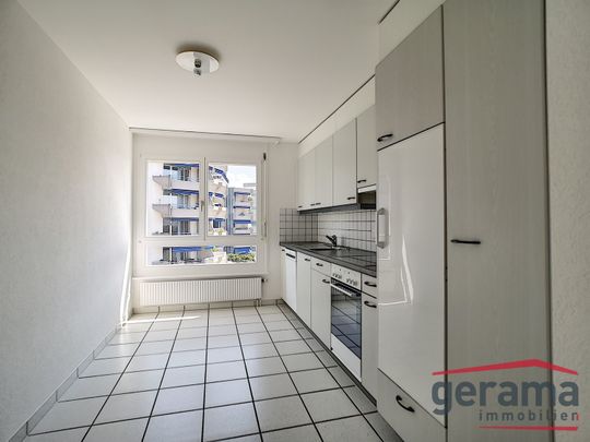 Grand appartement de 4.5 pièces au 1er étage - Photo 1