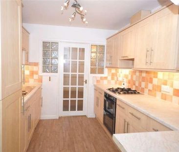 Abbey House, Queen Street, Seaton, EX12 - Photo 4