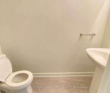 For Lease - 3566 Colonial Drive Unit# 4, Mississauga, Ontario - Photo 4