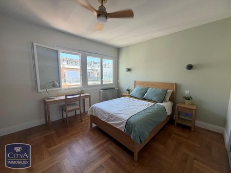 Location Appartement 2 pièces 55m² NICE 06000 - Photo 3