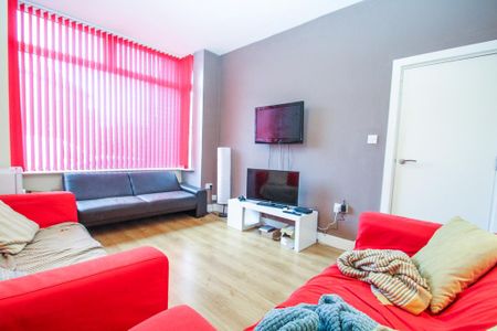 4 bedroom terraced house to rent - Photo 2