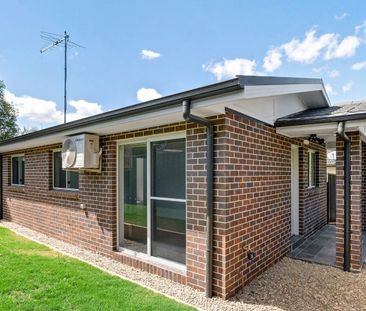 Modern 2-Bedroom Granny Flat – Private & Comfortable Living - Photo 4