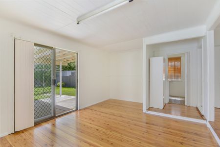 49 Melba Road - Photo 3