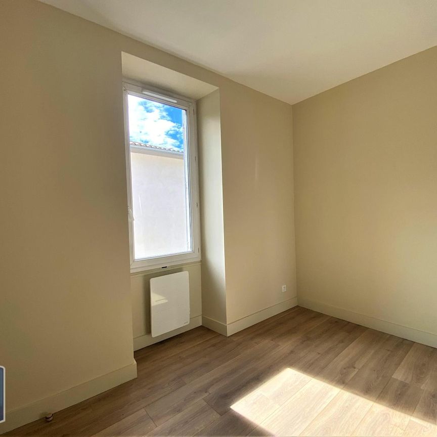 Location Appartement 2 pièces 34m² CARPENTRAS 84200 - Photo 1