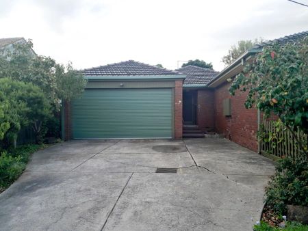 3/141 Melbourne Road, Williamstown VIC 3016 - House For Rent | Domain - Photo 2
