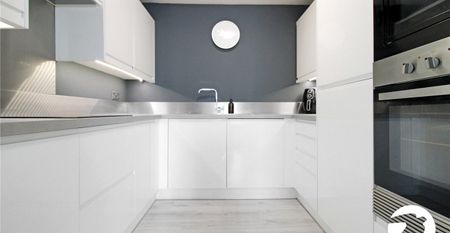 1 bedroom property to rent - Photo 2