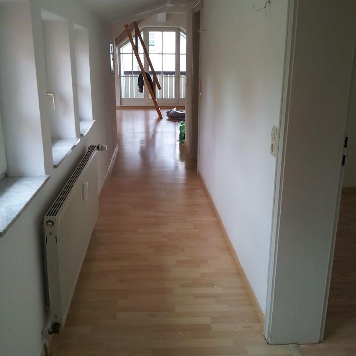 Helle, ruhige Stadtwohnung ab April zu mieten - Foto 1