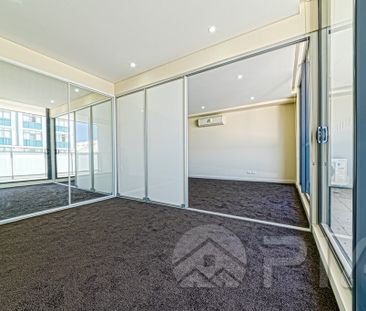 2.03/19-21 Wilson St Botany - Photo 3