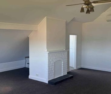 Kerr Street-Harbour Views - Photo 3