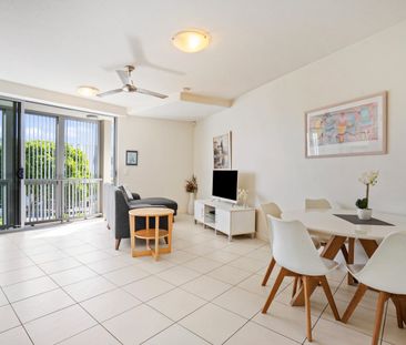 Coastal living, one bedroom furnished apartment - Photo 6