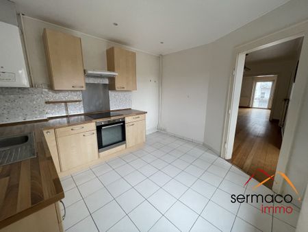 Appartment de type F4 avec balcon - Photo 3