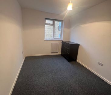 1 Bed Flat, Ida Street, E14 - Photo 6