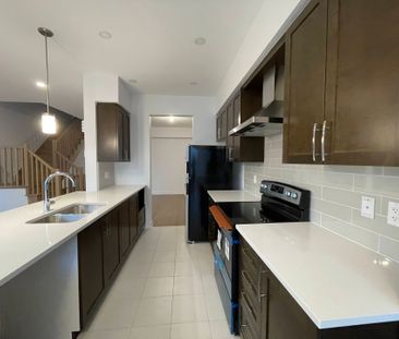 For Lease - 636 CORDELETTE Circle, Orleans - Convent Glen and Area,... - Photo 1