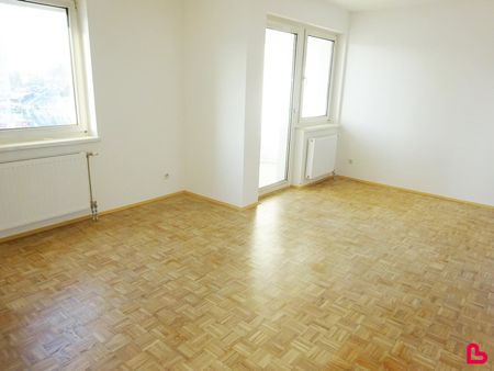 Schön aufgeteilte Wohnung mit Loggia - Photo 3