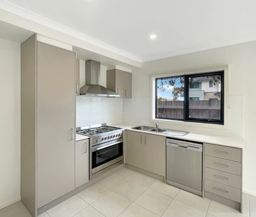 🏡 Brand New 2-Bedroom Townhouse in Mernda - Photo 4