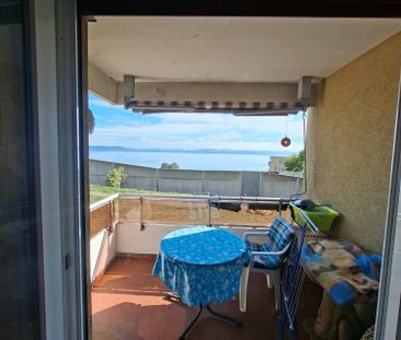 Grand appartement lumineux 2,5 pièces avec vue sur le lac - Photo 5