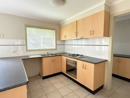 Two Bedroom Unit in the Heart of Noble Park - Photo 4