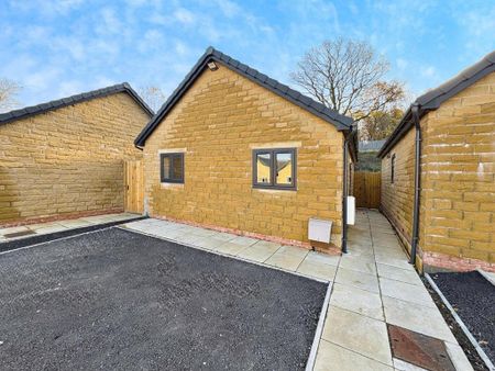 2 bedroom bungalow to rent - Photo 3