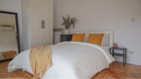 Room in a shared 7-bedroom apartment for rent in Recoletos, professionals and students welcome, no couples - Foto 3