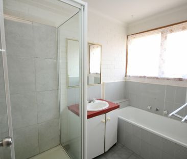 3 BEDROOM FAMILY HOME IN HAMPTON PARK - Photo 6