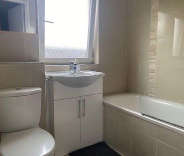 3 bedroom house to rent - Photo 2